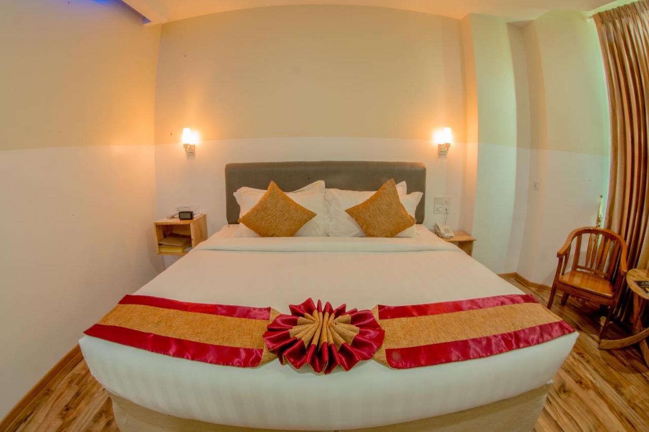 Gold Leaf Hotel Mandalaj Kültér fotó