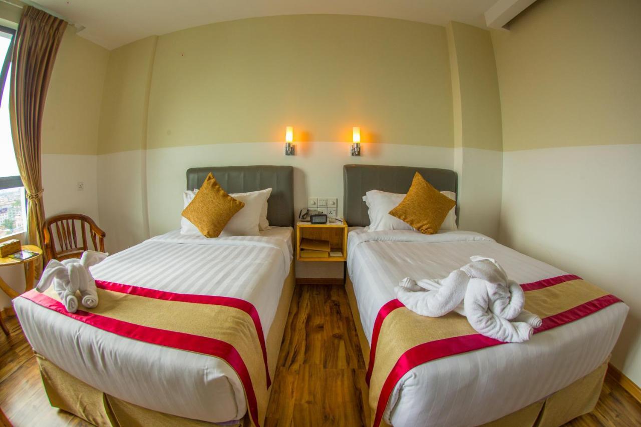 Gold Leaf Hotel Mandalaj Kültér fotó